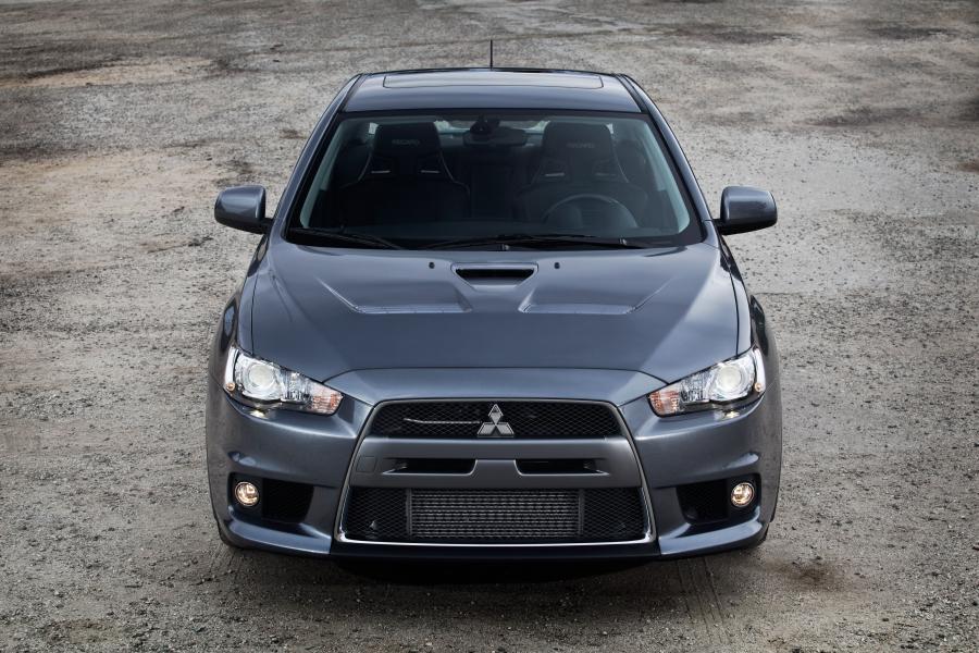  Mitsubishi Lancer Evolution X MR Touring 2012 года  (фото 32 из 34)